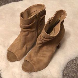 Just Fab Open Toe Ankle Booties Size 9.5 Tan Vegan Suede Leather
